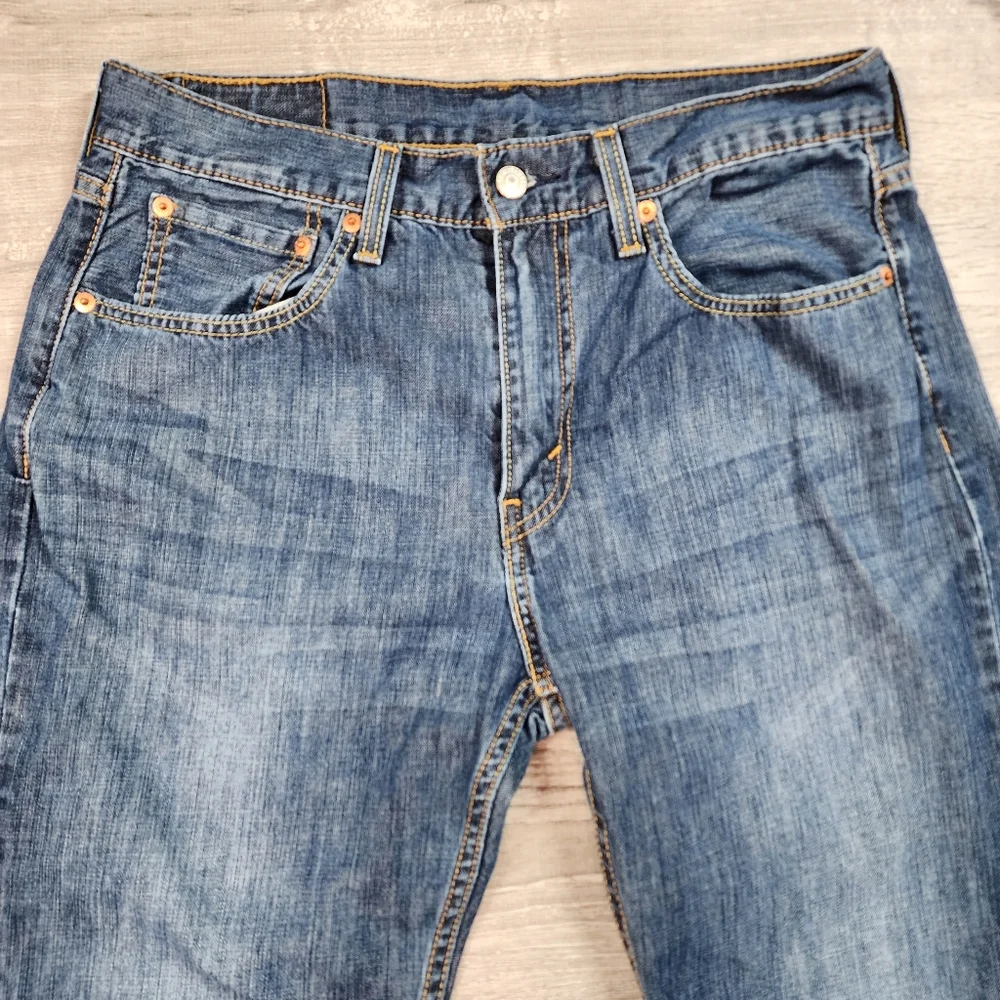 LEVI'S 527 Medium Wash Demin Jeans Men's 32 x 32